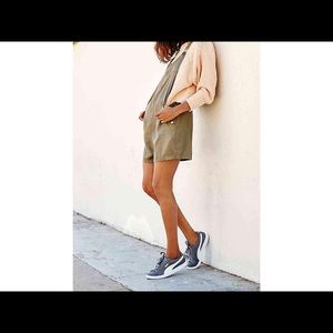 Puma Vikky suade sneaker